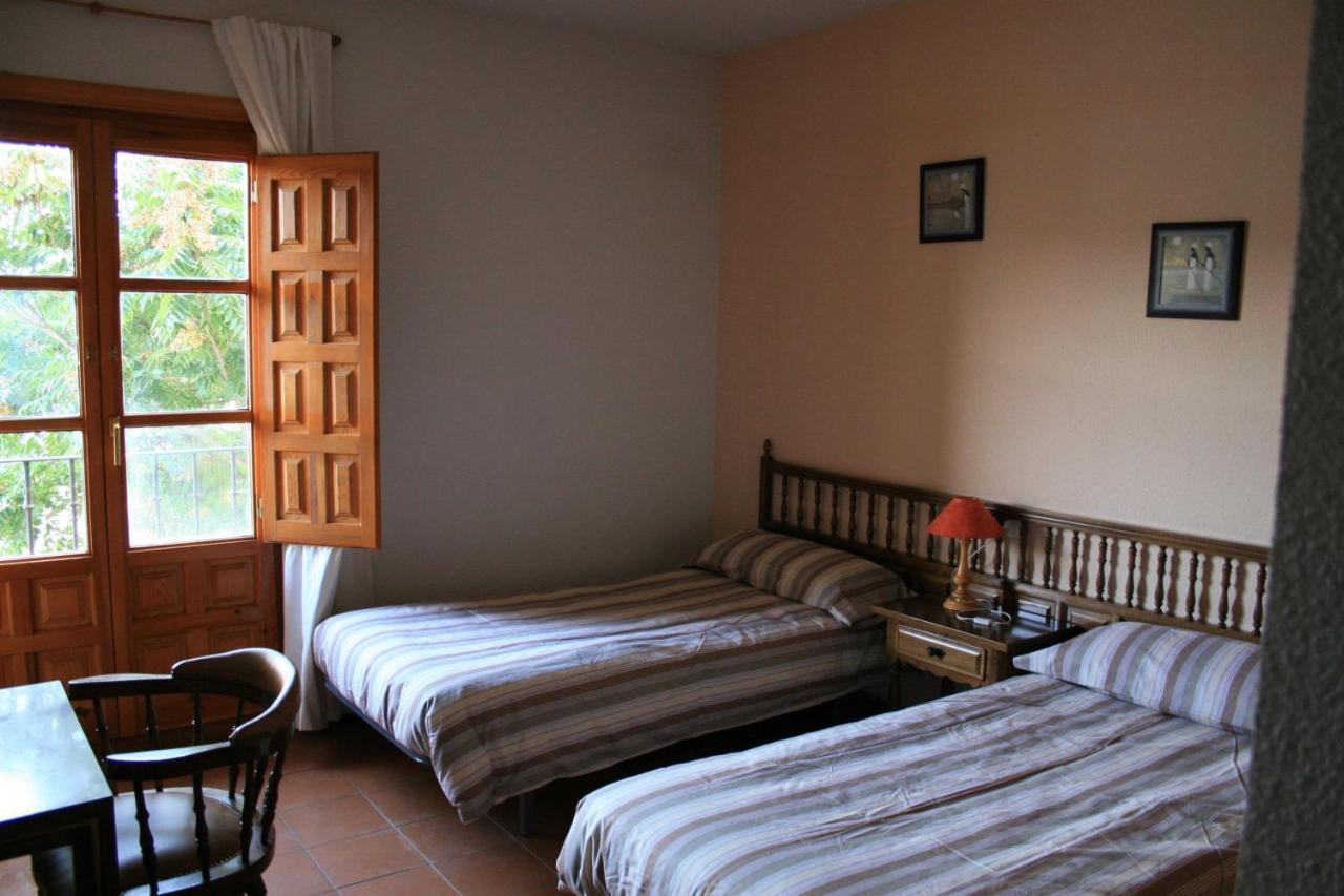 Casa Rural El Molino De Alocén Szoba fotó
